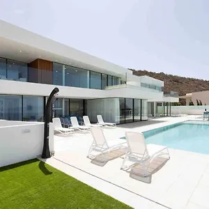  Villa New Luxurious Private